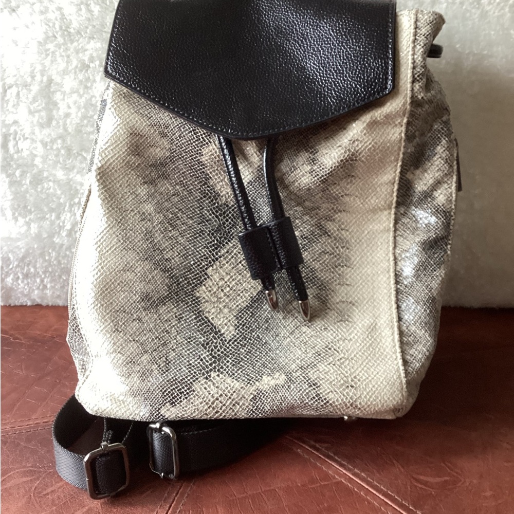Faux snake skin back pack purse